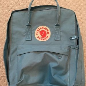 fjallraven kanken backback!